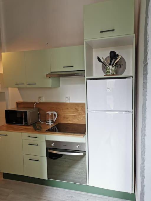 شقة Cozy D'Opale Charmant T1 Bord De Mer Cour Privee Et Clot Wifi 3 Pers Animaux Acceptes Gratuit Berck المظهر الخارجي الصورة